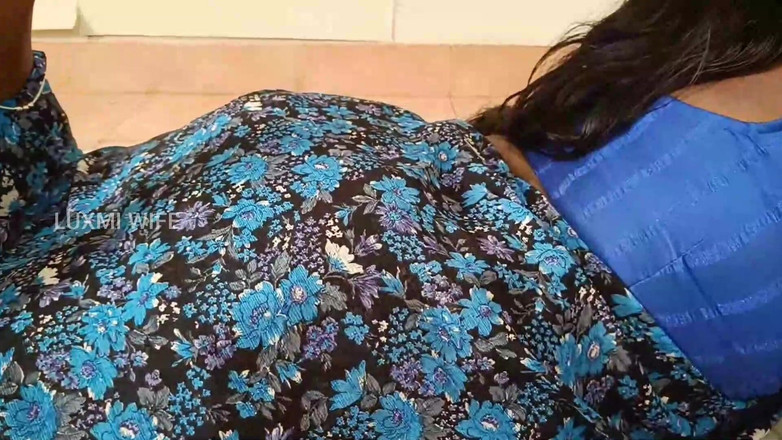 Luxmi Wife: Ep 2 se masturba comigo