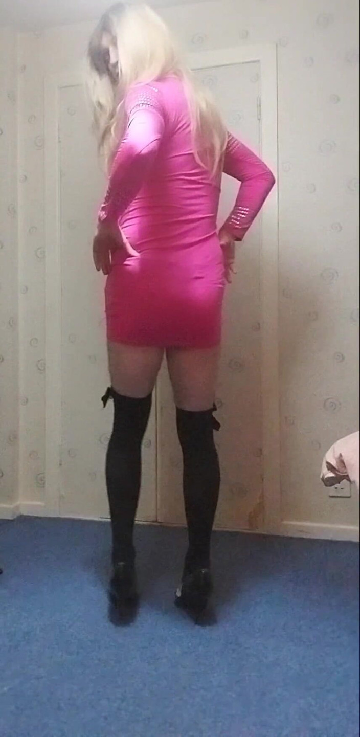 Cindy Belfast: Sissy sissy si cewek hot rambut pirang rela dientot habis-habisan...