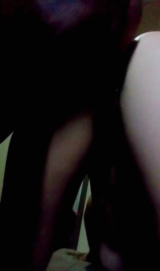 Apolo Fitness: Strčil mu celý jazyk do kundičky své přítelkyně