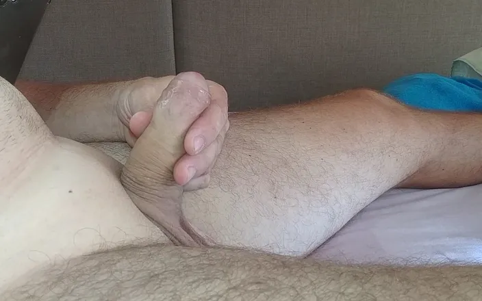 White Ukrainian Dick: Simple, Daily Ejaculation of a White Uncircumcised Penis.
