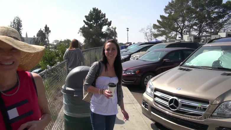 ATK Fans (Girlfriends): Virtual date 1 con Ashley Stone y Lara Brookes 1/3