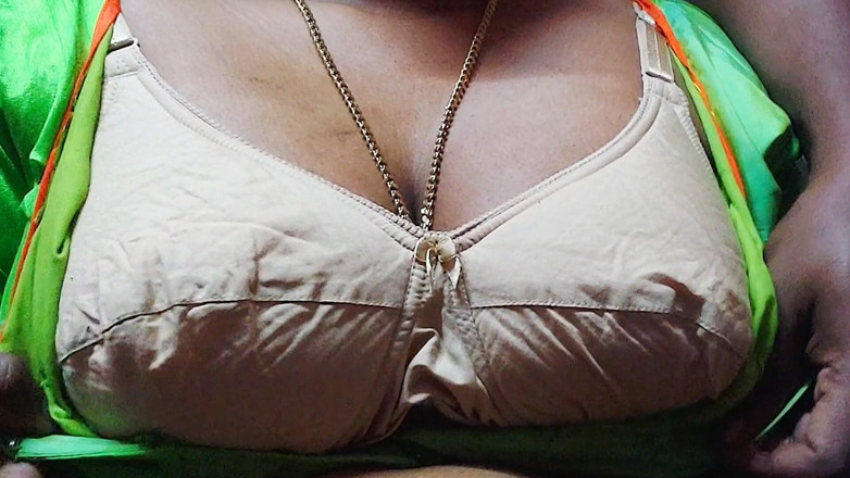 Desi Mohini: La profesora de matrícula de grandes tetas enseñó a su...