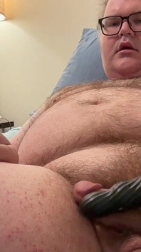 Beruang berbulu lancap Zaman Montel Mengongkek Diri Dengan Dildo Bergilir-gilir