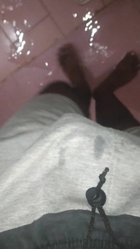 Tamil10ch BBC Seksowna sesja pissing