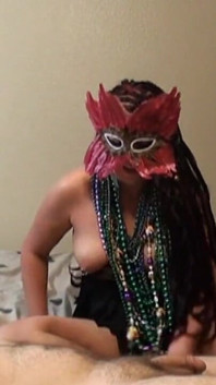 Mardi Gras 자지 이야기 HD 화질