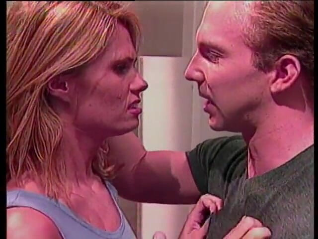 Old Good Porn: Puta recibiendo esperma en su culo después de chupar la...