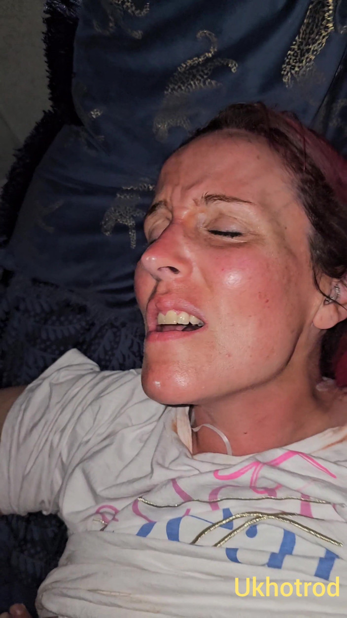 UK Hotrod: Bareback Anal Creampie on Vocal Moaning Wife