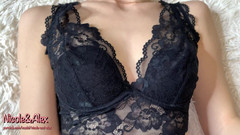 NicoleAndAlex: 誰も家にいない間に私の義理のいとこを犯しました。ニコールはポルノスターです