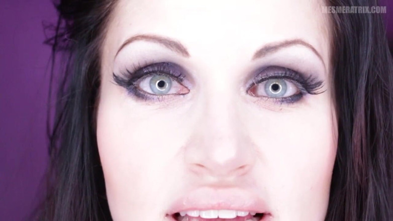 Lady Mesmeratrix Official: Creando un nuevo fetiche
