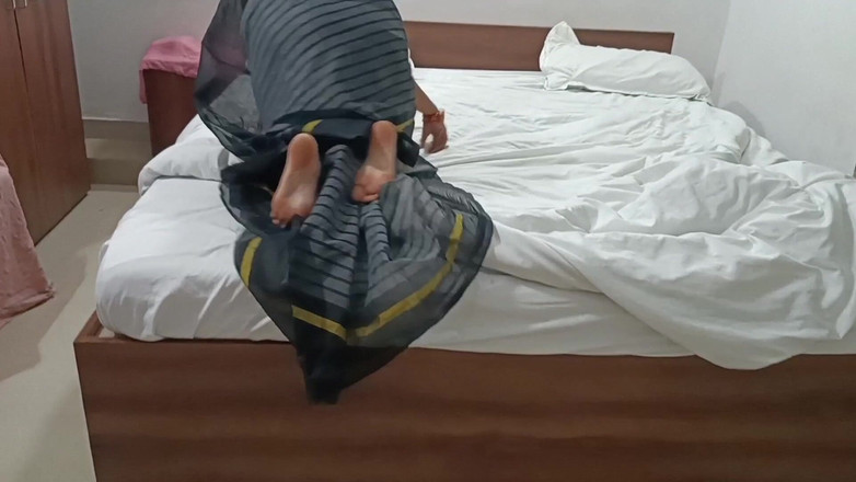 Priya ki Papa: Kya Mal Hai (kaam Wali Bai)