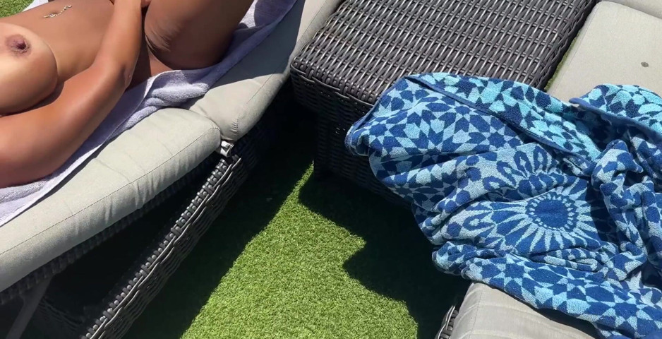 I Love Tanning Naked My Neighbours and the Boats Driving by Really Enjoy It Too (Miss Lexa)