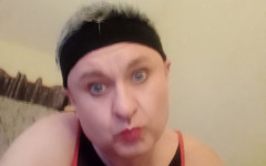 Glasgow T Gals: La sissy che fuma | Barbarella Rossa