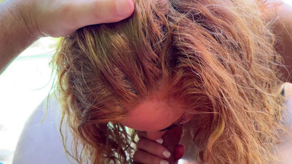 J-Mac: Andi James, MILF mature rousse, se fait baiser par une...