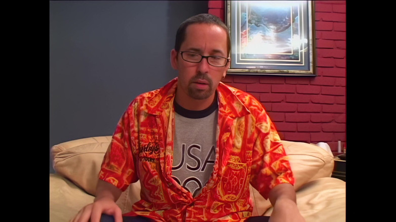 Bewitched!: Dvě úžasné mladé krásky pro smyslný lesbický sex s velkým straponem