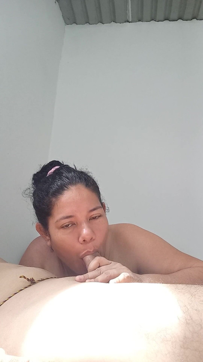 Valkyrieandluigy: 아름다운 펠라 소녀