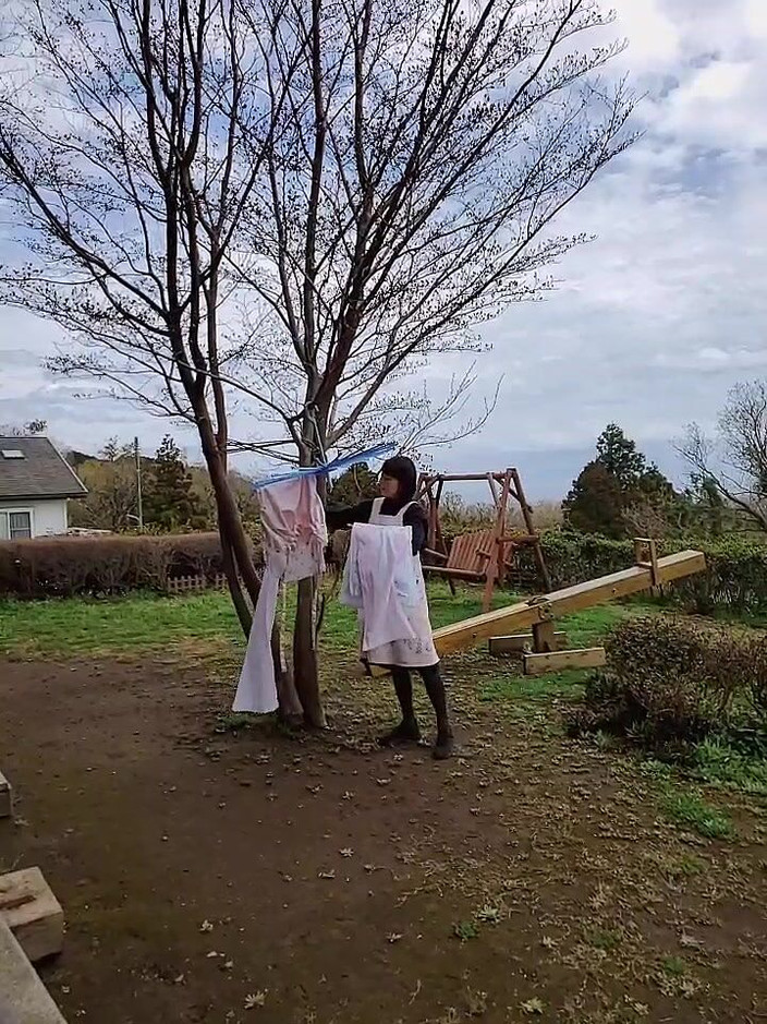 Mayumi Kanzaki: Ibu tiri Mengambil Pakaian Dobi