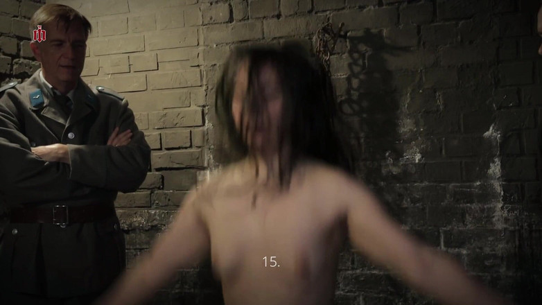 Inquisition and prison world: 48H Prison Extreme Ziua 2 - Sara trebuie să facă exerciții de...
