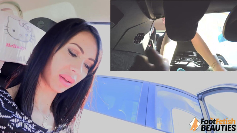 Foot Fetish HD: Daniela loves pedal pumping