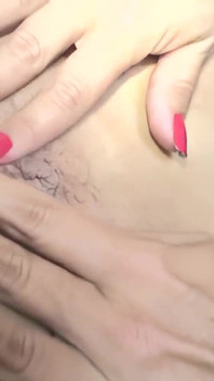 Nina Swiss E Sonia Blaze Se Si Trovano L'una Con Desideri