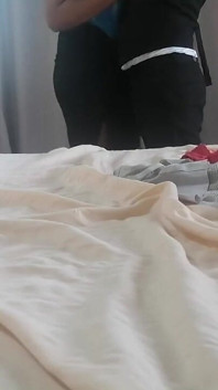 Part1 Desi Woman Bercuti di Island Motel Tricks Menggoda Pekerja Hotel Perkhidmatan Bilik Dan Dia Berkongkek muda kasar