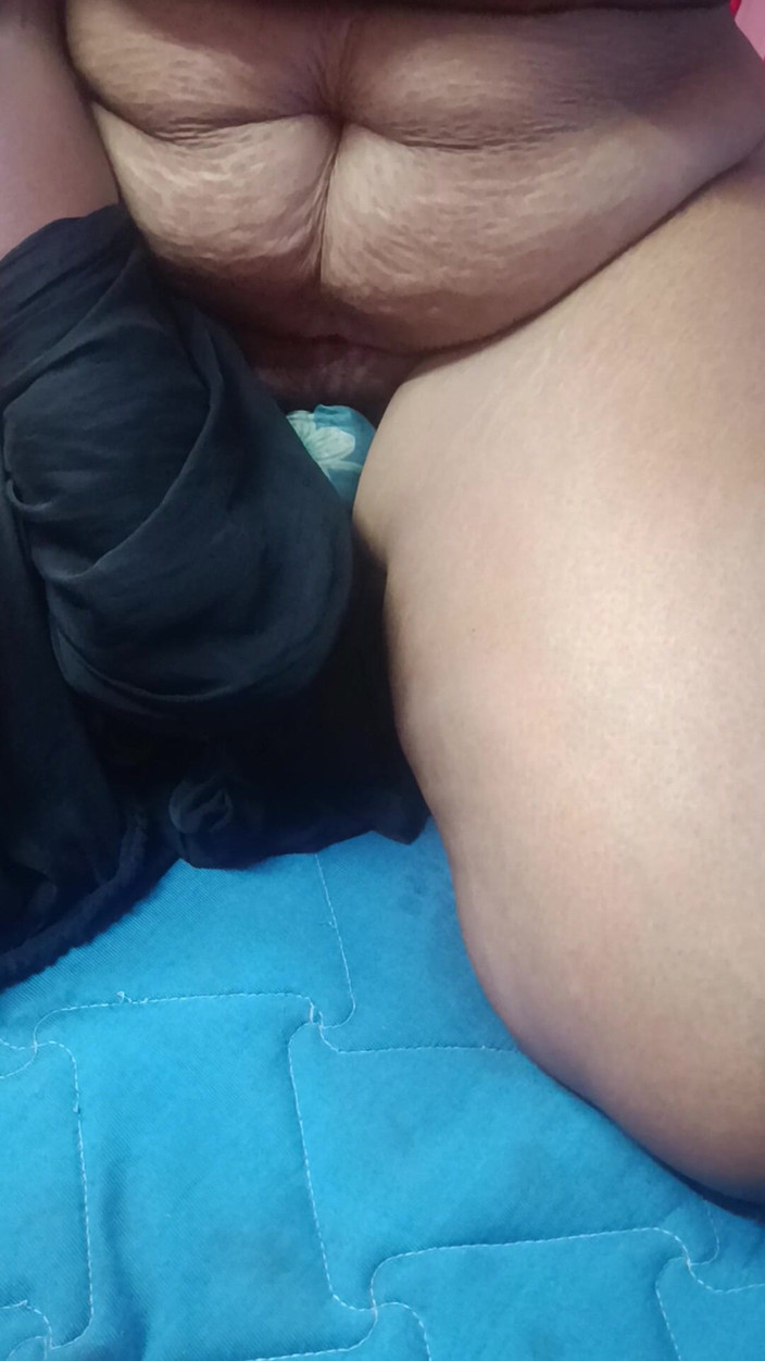 Reshma hot: Tamil änka flicka sex med kudde