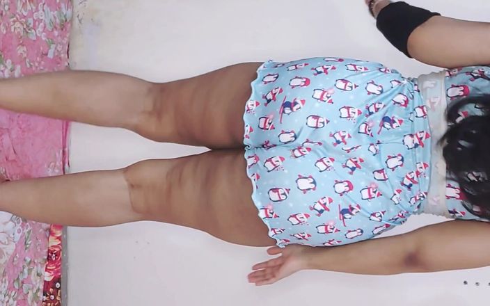 Sairaxsaim: Bạn gái khiêu vũ nóng bỏng vú to tự nhiên-bài...