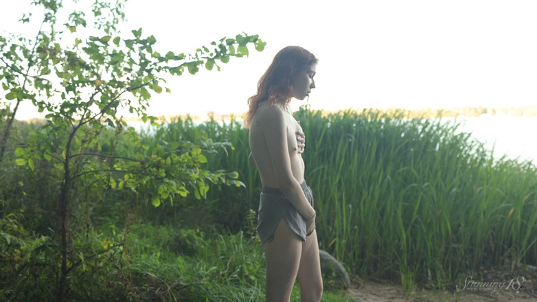 Stunning18: Relaxing on a Blanket