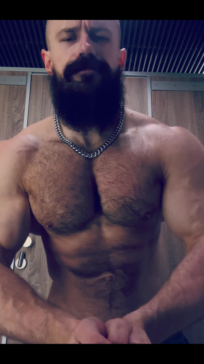 Mister Stone: Ik heb allemaal bezweet en de spieren zijn zo gepompt