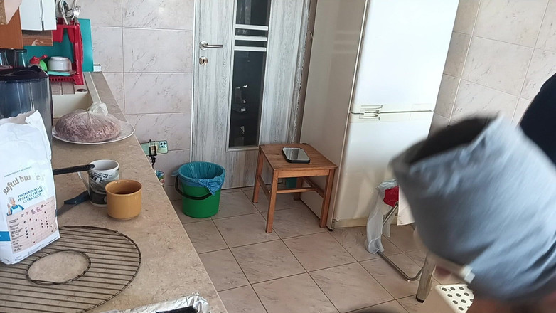 Amateur_MS: Bláznivý pár se baví v kuchyni