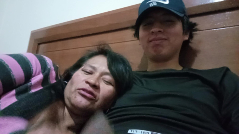 Moo DBOXXX: 내 계모는 그녀의 우유 수정을 원해, 그녀는 나에게 중독있어, 지금 그녀는 매일 섹스를 원해, 그녀의 남편은 일하고