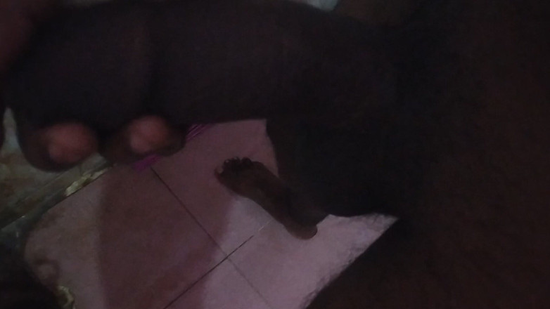 Tamil 10 inches BBC: Tamil 10ch BBC Sexy Morning Wood Sesja 07 sierpnia 2025