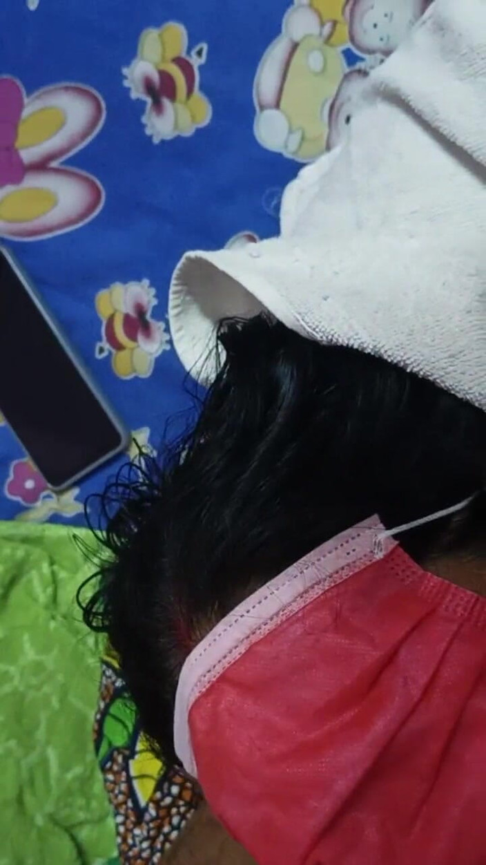 bengalihousewife: インドのベンガル人主婦コックは休憩時間に吸う