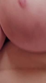 POV: GF współlokatora usłyszał, że szarpiesz się, teraz chce, żebyś ją hodował
