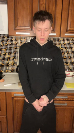 Morflot24: Sesi ngocok kontol besar si cewek kembar yang lagi sange...