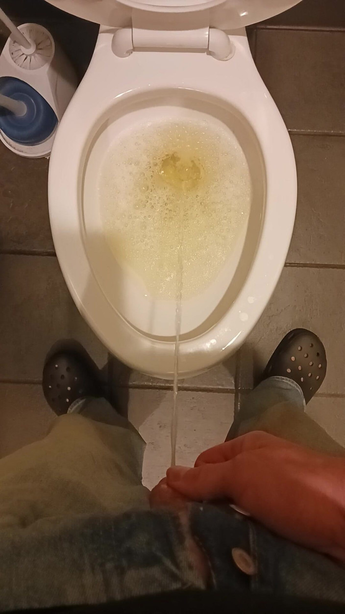 Seamus Matthewson: Me take a piss