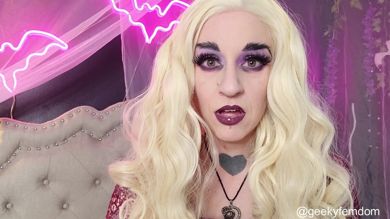Geeky Femdom: Hocus Pocus - їдять пизду з відьмою