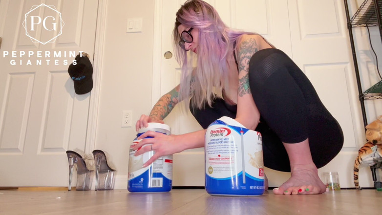 Peppermint Giantess: Size 16 Foot Domination: Protein Tubs Crushed Like Toys