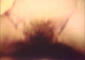 Outdoor pervs: Quente vintage hippy garotas chupando pau