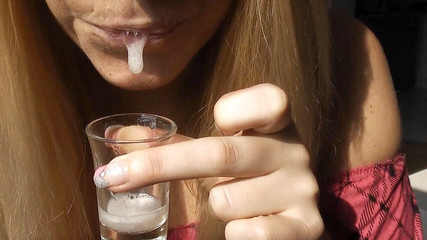 Sally Secret: Výstřední výstřed