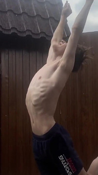 399581438682341376.mp4