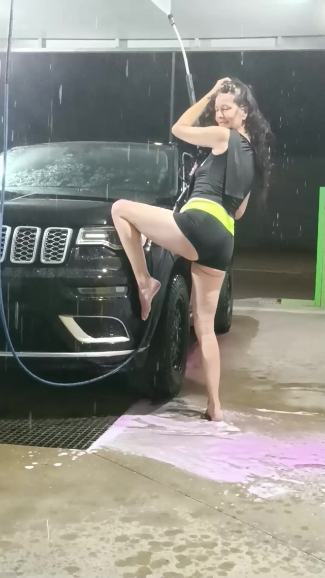 Car Wash (Spaingirl Natalie) Car Wash (Spaingirl Natalie)