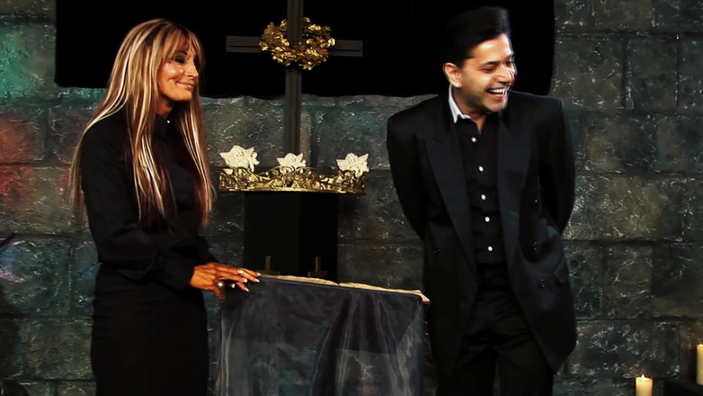 FapFlare: Jasmine Black en Stacey Saran's geheime kerk ontmoeting na kantooruren