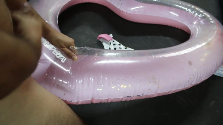 Inflatable Lovers: Надувное сердце