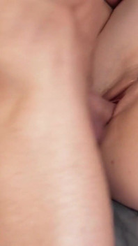 Un ladro, o il suo figliastro - Chi non scoperebbe la figa e le tette naturali di Aaliyah love?