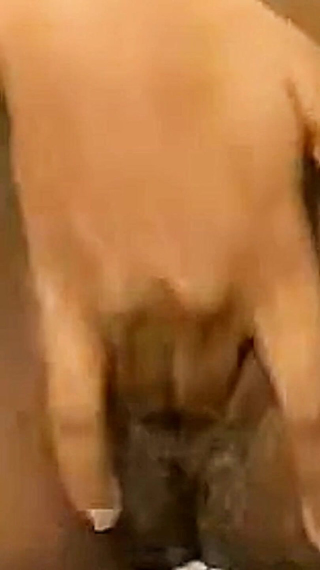 Close Call Masturbation (Sexy pussi)