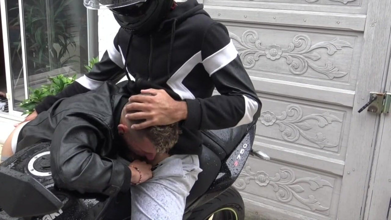Gaybareback: French twink fucked by straight motorbiker