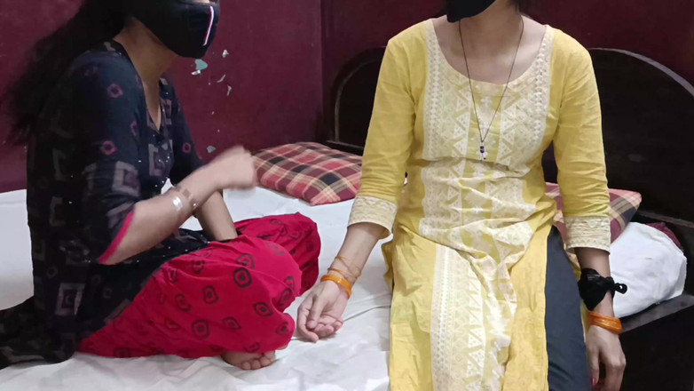 HousewifeGeeta: Menghisap zakar dan mengongkek kedua-dua isteri bergaduh pula! Lucah desi...