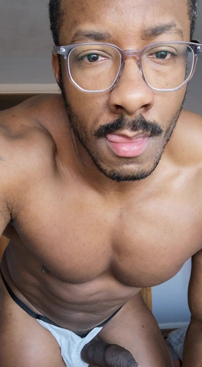 Amadeus: Thong Pazartesi