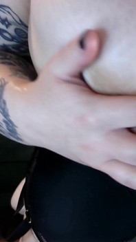 Paja de tetas en vivo