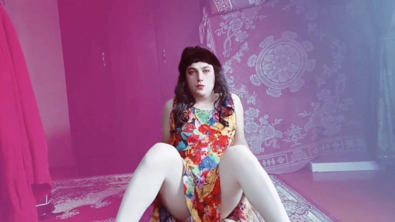 Kitty_Cross: Jugando inocente en encaje